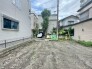 JR京浜東北・武蔵野線「南浦和」駅東口徒歩１分、提携駐車場もあります。エステート白馬南浦和店までお気軽にお問い合わせください。
