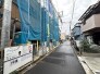 3号棟 前面道路含む外観
