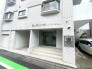 エントランス外

