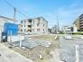 JR京浜東北・武蔵野線「南浦和」駅東口徒歩１分、提携駐車場もあります。エステート白馬南浦和店までお気軽にお問い合わせください。
