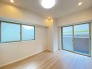 シンプルで無駄のない空間が、日々の暮らしに心地よいゆとりと落ち着きをもたらしてくれます。