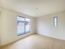 2号棟 余計な装飾を削ぎ落としたシンプルな空間は、住まう方の感性で自由に彩ることができる落ち着きある佇まいです。
