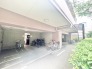 敷地内に駐輪場があります。
47 