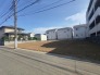 1括号地 前面道路含む現地写真
