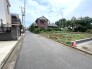 2号棟 前面道路含む現地写真
