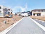 6号棟 前面道路含む現地写真
