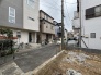前面道路含む外観