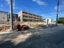 3号棟 前面道路含む現地写真
