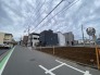 前面道路含む外観