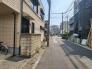 1号棟 前面道路含む現地写真
