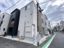 前面道路含む外観