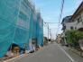 D号棟 前面道路含む現地写真
