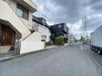 A号地 前面道路含む現地写真
