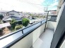 洗濯物を沢山干せるバルコニー
