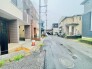 落ち着いた住宅街の佇まいが穏やかな日常を予感させる、安心感のある住環境です。