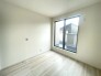 洋室は子供部屋にもちょうどいいサイズ感。
