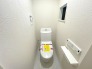 シンプルで清潔感のある空間が、日々の暮らしに静かな安らぎをもたらします。