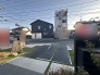 現地のご見学予約もスタートしました。周辺で売りに出ている物件も沢山御座います。まとめてご見学ができますのでお気軽にお申しつけください。
