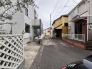 周辺は住宅が建ち並ぶ閑静な住宅街です。
