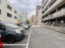 現地ご見学の際、スタッフが様々なご質問に対応いたします、周辺環境、前面道路、建築可能な建物について、ぜひご相談ください。
