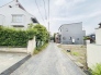 周辺は住宅が建ち並ぶ閑静な住宅街です。
