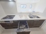 毎日の家事をサポートしてくれる食洗器も標準に装備。ちょっと嬉しい設備です
