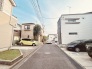 周辺は住宅が建ち並ぶ閑静な住宅街です。
