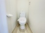 トイレにはウォシュレット機能を標準装備。
