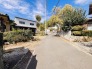 周辺は住宅が建ち並ぶ閑静な住宅街です。
