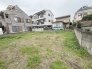 建築条件なしの敷地。弊社グループ「白馬建設」にて建物プランをご提案できます。実際の陽当たりやサイズ感を現地でお確かめください。

