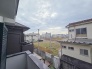 窓からの眺望です。実際に現地で眺望もご確認ください。
