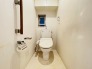 トイレにはウォシュレット機能を標準装備。
