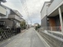 周辺は住宅が建ち並ぶ閑静な住宅街です。
