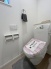 トイレにはウォシュレット機能を標準装備。
