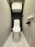 トイレにはウォシュレット機能を標準装備。
