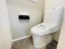 トイレにはウォシュレット機能を標準装備。
