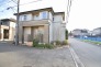 現地のご見学予約もスタートしました。周辺で売りに出ている物件も沢山御座います。まとめてご見学ができますのでお気軽にお申しつけください。
