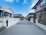 周辺は住宅が建ち並ぶ閑静な住宅街です。
