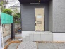 現地のご見学予約もスタートしました。周辺で売りに出ている物件も沢山御座います。まとめてご見学ができますのでお気軽にお申しつけください。
