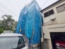 現在建物を建築中です、建築中の物件については現地確認の他、同施工会社の完成施工例のご案内、担当者のプレゼンテーションにてご検討ください。適切なご検討の方法をご説明させて頂きます。
