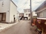周辺は住宅が建ち並ぶ閑静な住宅街です。
