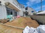 建物南側がお庭になっております。