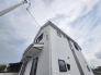 建物が完成しましたので室内のご見学予約スタート。当日のご見学予約も大歓迎です。お気軽にご連絡ください。エステート白馬国分寺店は火曜水曜も営業しております。
