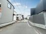 2号棟 周辺は住宅が建ち並ぶ閑静な住宅街です。
