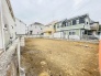 土地物件にはご確認頂くポイントがたくさんございます、土地だけのご見学の際もご遠慮せず、ぜひお気軽に担当スタッフにお申しつけくださいませ。
