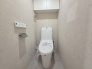 トイレにはウォシュレット機能を標準装備。
