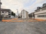 現地のご見学予約もスタートしました。周辺で売りに出ている物件も沢山御座います。まとめてご見学ができますのでお気軽にお申しつけください。
