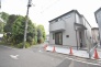 現地のご見学予約もスタートしました。周辺で売りに出ている物件も沢山御座います。まとめてご見学ができますのでお気軽にお申しつけください。

