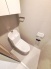 トイレにはウォシュレット機能を標準装備。
