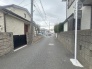 周辺は住宅が建ち並ぶ閑静な住宅街です。
